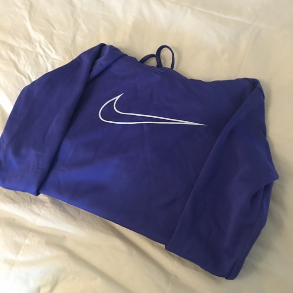 Nike Tops - nike dri-fit sweatshirt